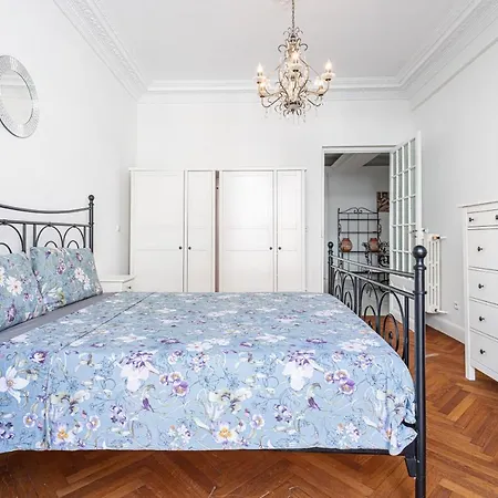 Appartement Wonderful And Bright Close To Everything *