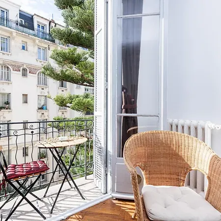 Appartement Wonderful And Bright Close To Everything
