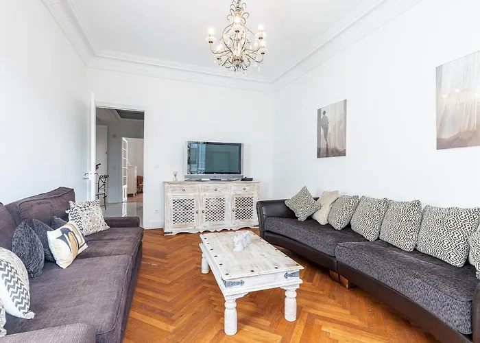 Apartamento Wonderful And Bright Close To Everything Nice