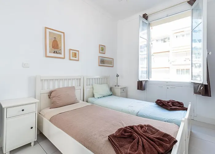 Wonderful And Bright Close To Everything Apartamento